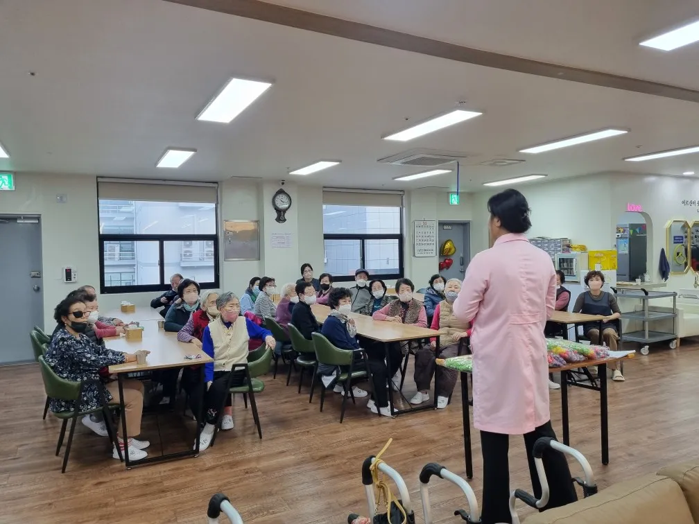 금호데이케어센터 사진 142