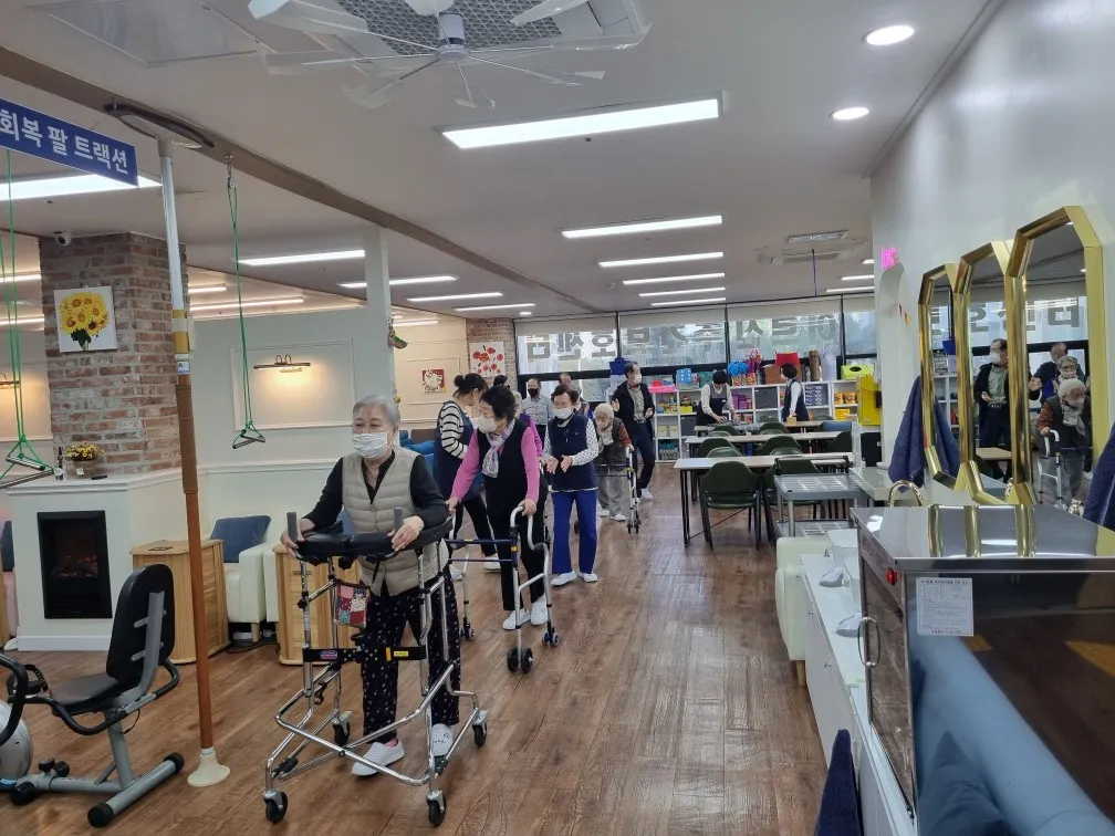 금호데이케어센터 사진 20